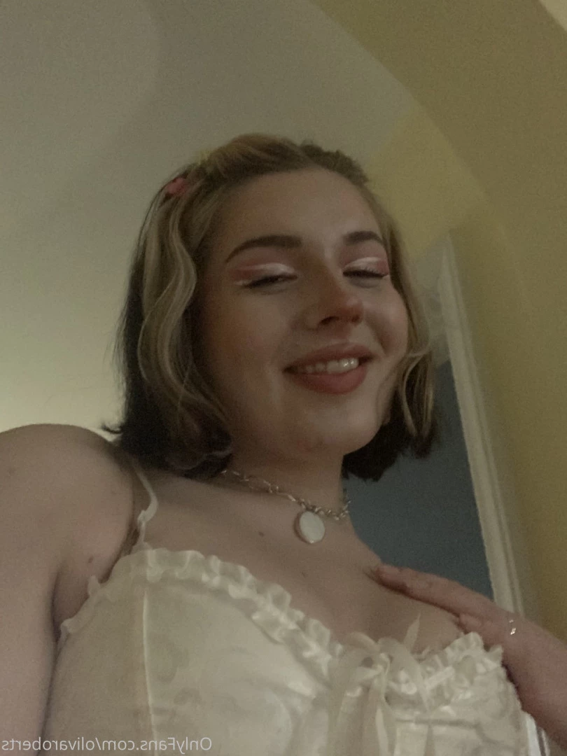 Love Roberts <3 [ loverobertss ] Onlyfans leaked photo 9136459 on Hotleaks.tv