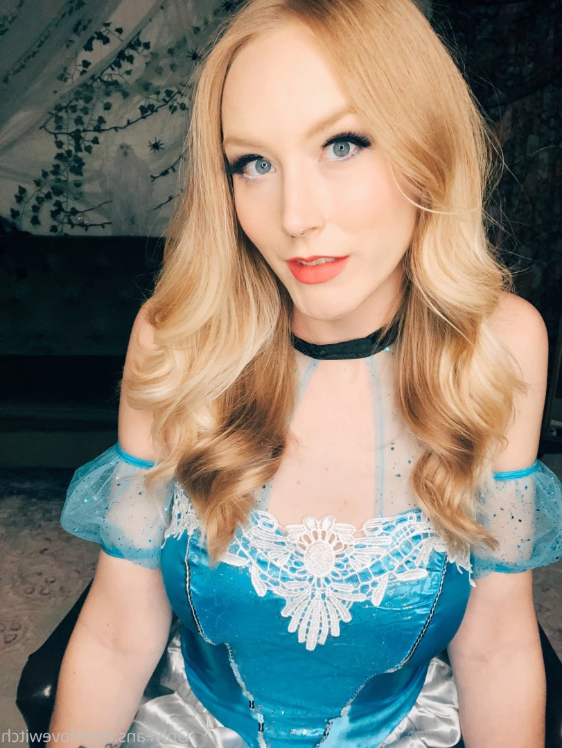The Love Witch [ lovewitch ] Onlyfans leaked photo 8956355 on Hotleaks.tv