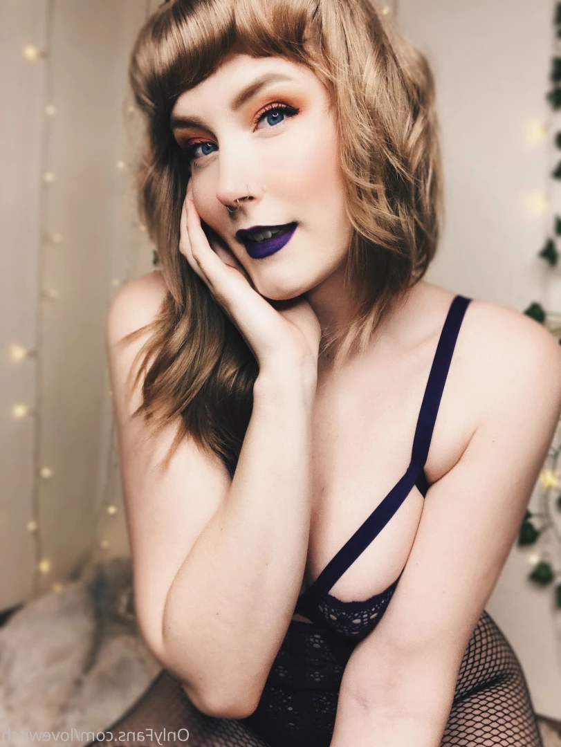The Love Witch [ lovewitch ] Onlyfans leaked photo 8957637 on Hotleaks.tv