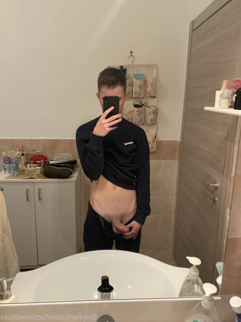 Lucswow [ lucswowbluex ] Onlyfans leaked photo 16950132 on Hotleaks.tv