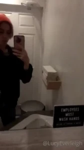 lucyeverleigh Onlyfans leaked video 18235322 on Hotleaks.tv
