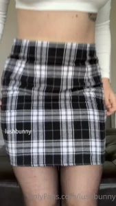 8075618
