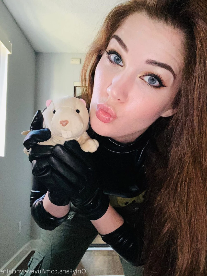 Evelyn Claire FREE! [ luvevelynclaire ] Onlyfans leaked photo 9248678 on Hotleaks.tv