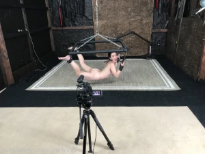 15661700