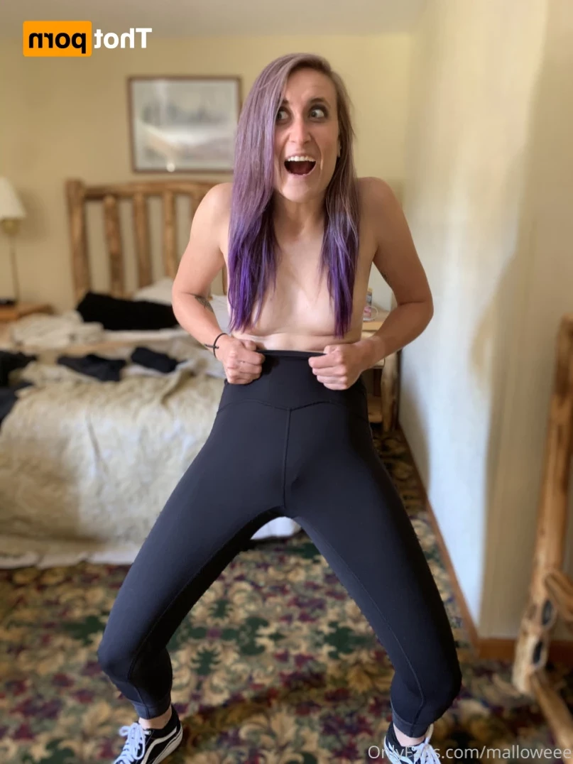 Mal [ malloweee ] Onlyfans leaked photo 13285397 on Hotleaks.tv