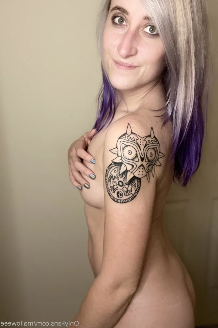 Mal [ malloweee ] Onlyfans leaked photo 13285875 on Hotleaks.tv