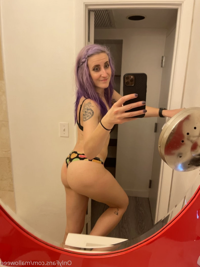Mal [ malloweee ] Onlyfans leaked photo 13611173 on Hotleaks.tv