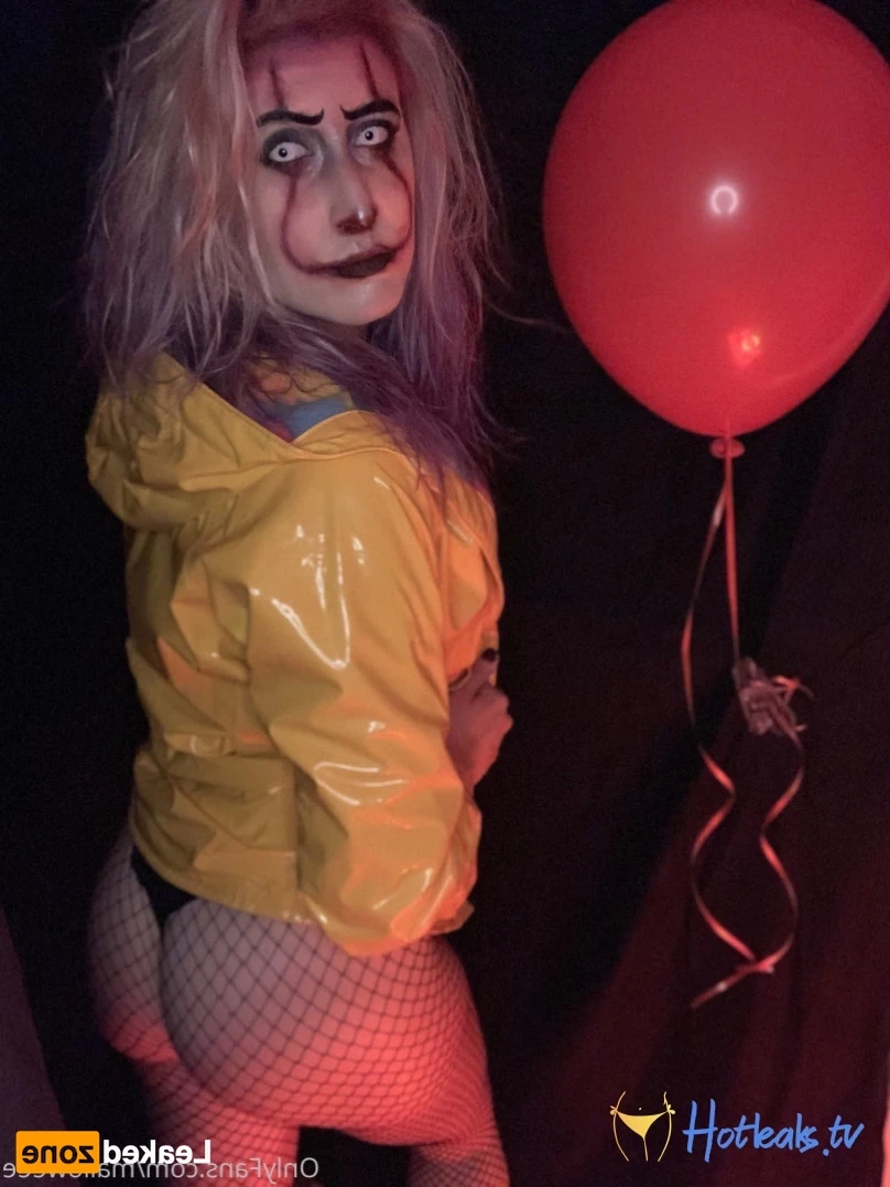 Mal [ malloweee ] Onlyfans leaked photo 15162915 on Hotleaks.tv