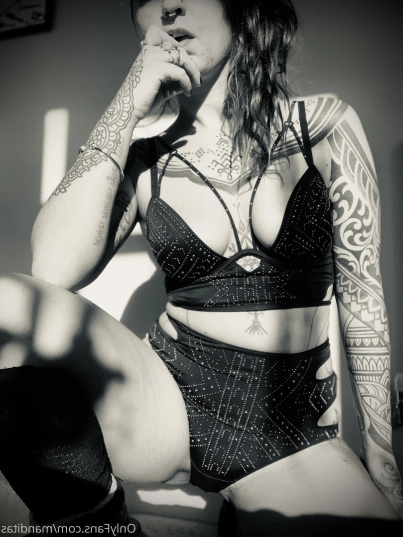 ¤••𝕸𝖆𝖓𝖉𝖎𝖙𝖆••¤ [ manditas ] Onlyfans leaked photo 12902811 on Hotleaks.tv