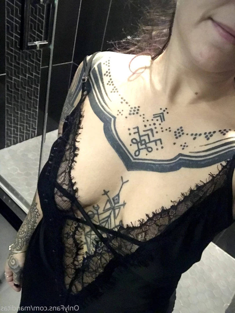 ¤••𝕸𝖆𝖓𝖉𝖎𝖙𝖆••¤ [ manditas ] Onlyfans leaked photo 14914164 on Hotleaks.tv