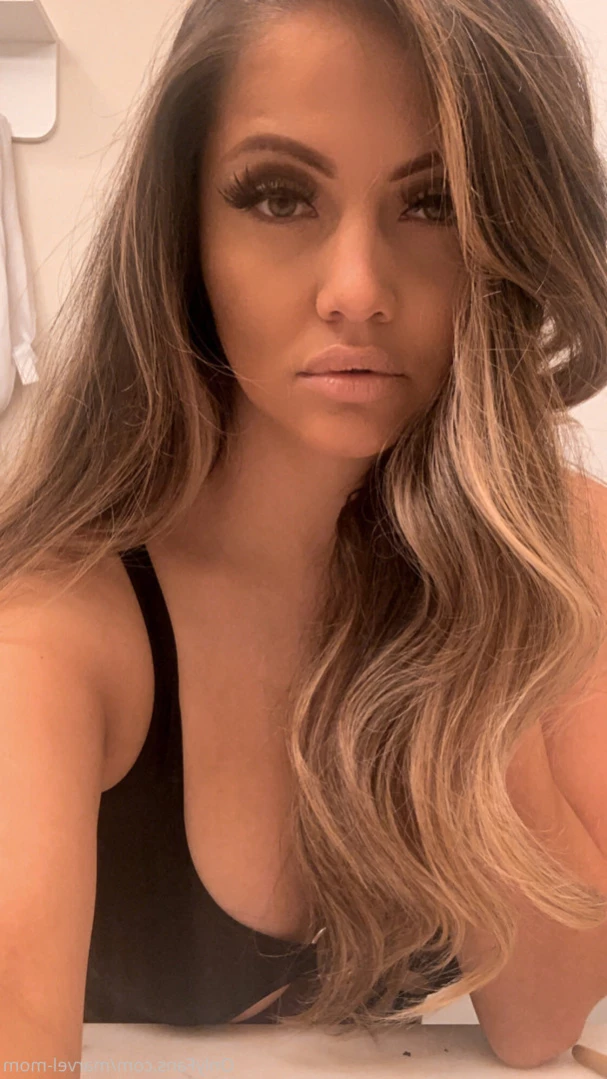 marvel-mom Onlyfans leaked photo 11550854 on Hotleaks.tv