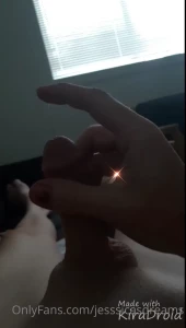 8065985