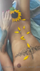 15901749