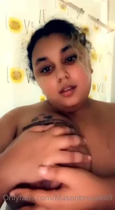 8065327