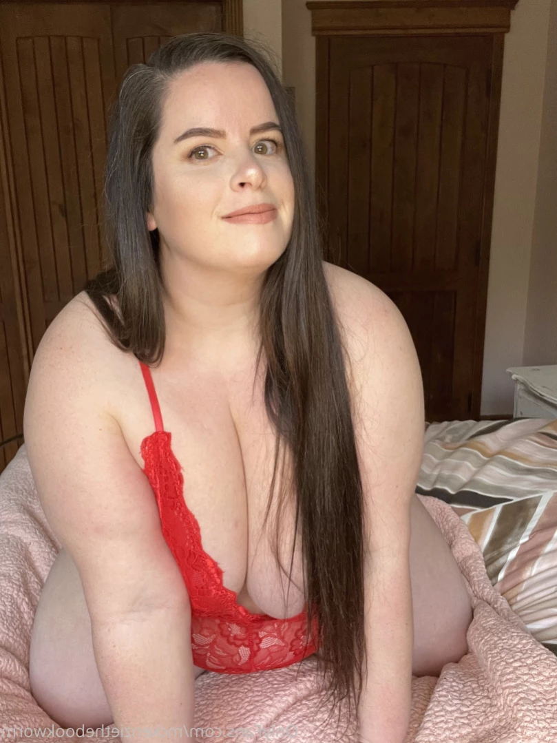 McKenzie Low [ mckenziethebookworm ] Onlyfans leaked photo 11991833 on Hotleaks.tv