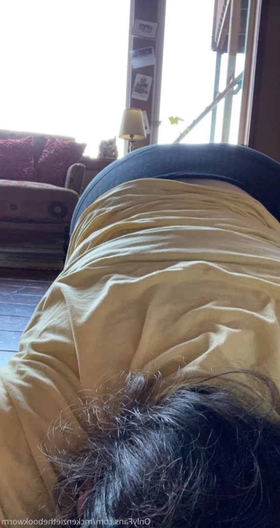McKenzie Low [ mckenziethebookworm ] Onlyfans leaked photo 14320514 on Hotleaks.tv