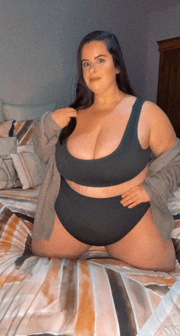 McKenzie Low [ mckenziethebookworm ] Onlyfans leaked photo 14336760 on Hotleaks.tv