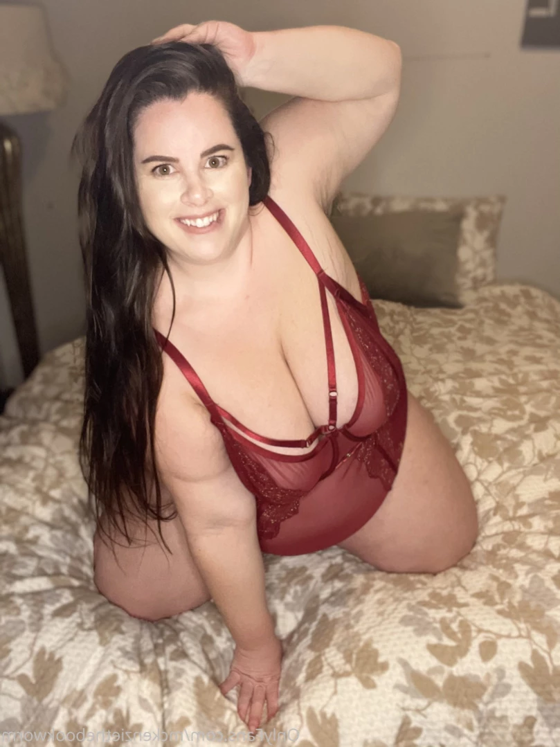 McKenzie Low [ mckenziethebookworm ] Onlyfans leaked photo 15956013 on Hotleaks.tv