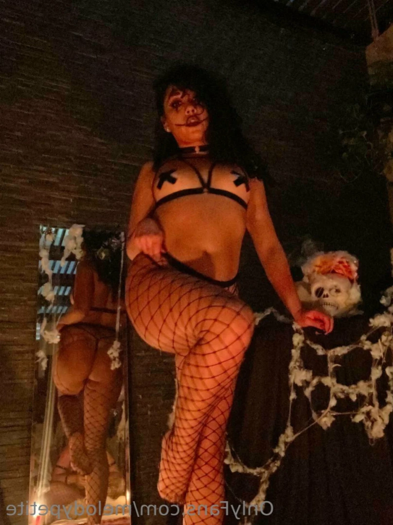 Melody Petite XXX [ melodypetite ] Onlyfans leaked photo 14357418 on Hotleaks.tv