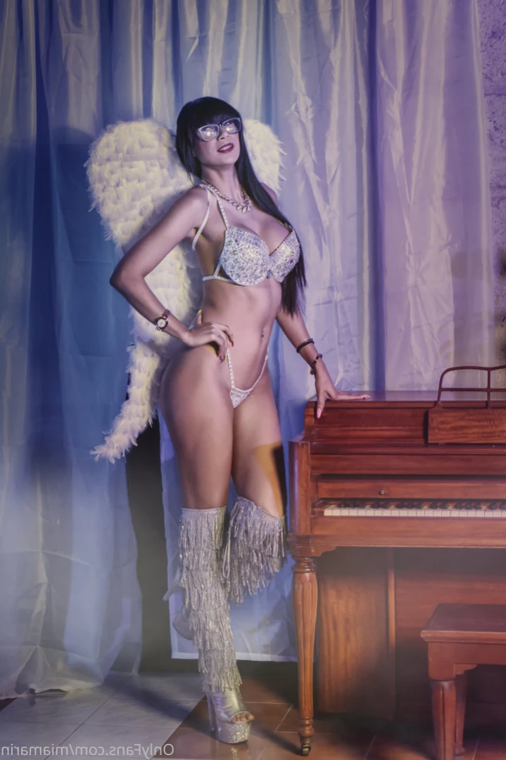 Mia Marin [ miamarin ] Onlyfans leaked photo 13429274 on Hotleaks.tv