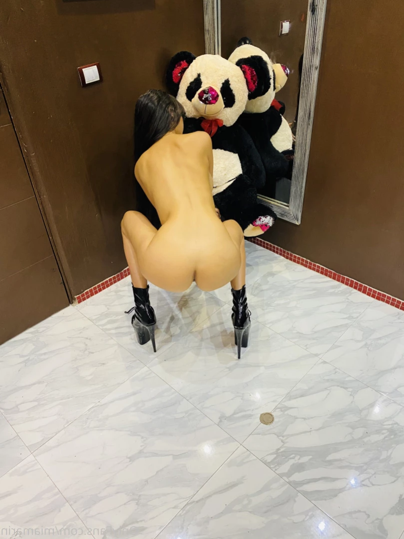 Mia Marin [ miamarin ] Onlyfans leaked photo 13430161 on Hotleaks.tv