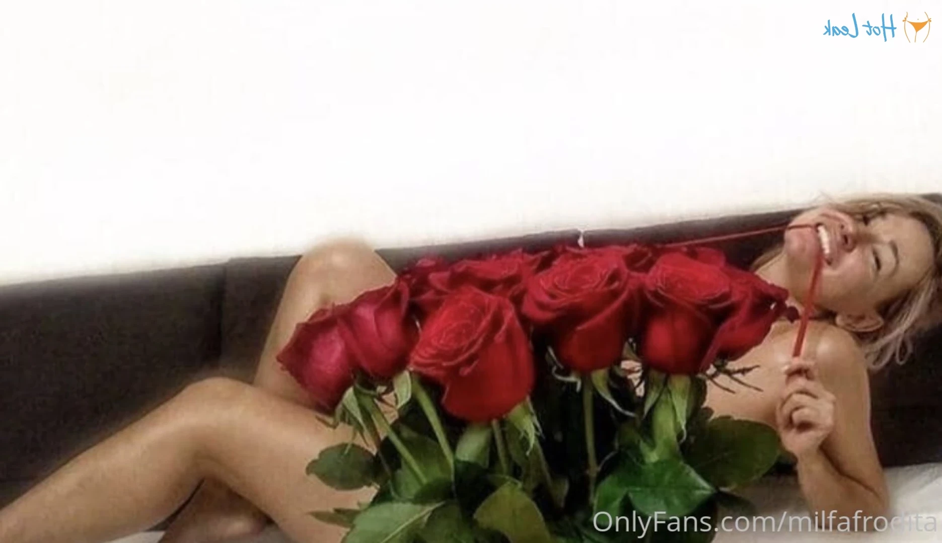Afrodita [ miilf_afrodita ] Onlyfans leaked photo 10955875 on Hotleaks.tv