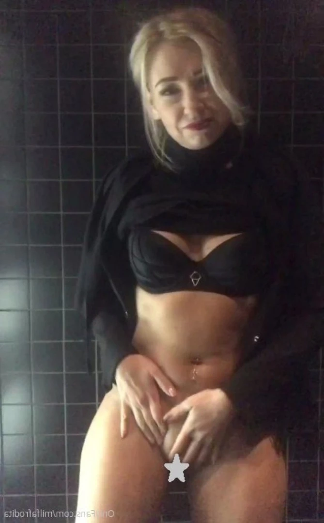 Afrodita [ miilf_afrodita ] Onlyfans leaked photo 11791986 on Hotleaks.tv