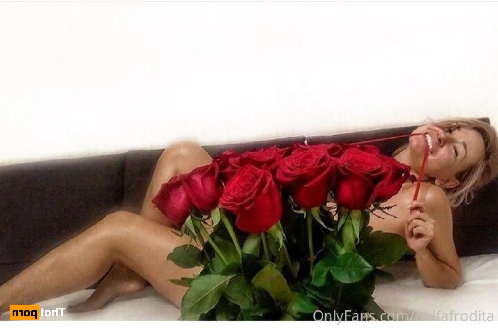 Afrodita [ miilf_afrodita ] Onlyfans leaked photo 12539909 on Hotleaks.tv