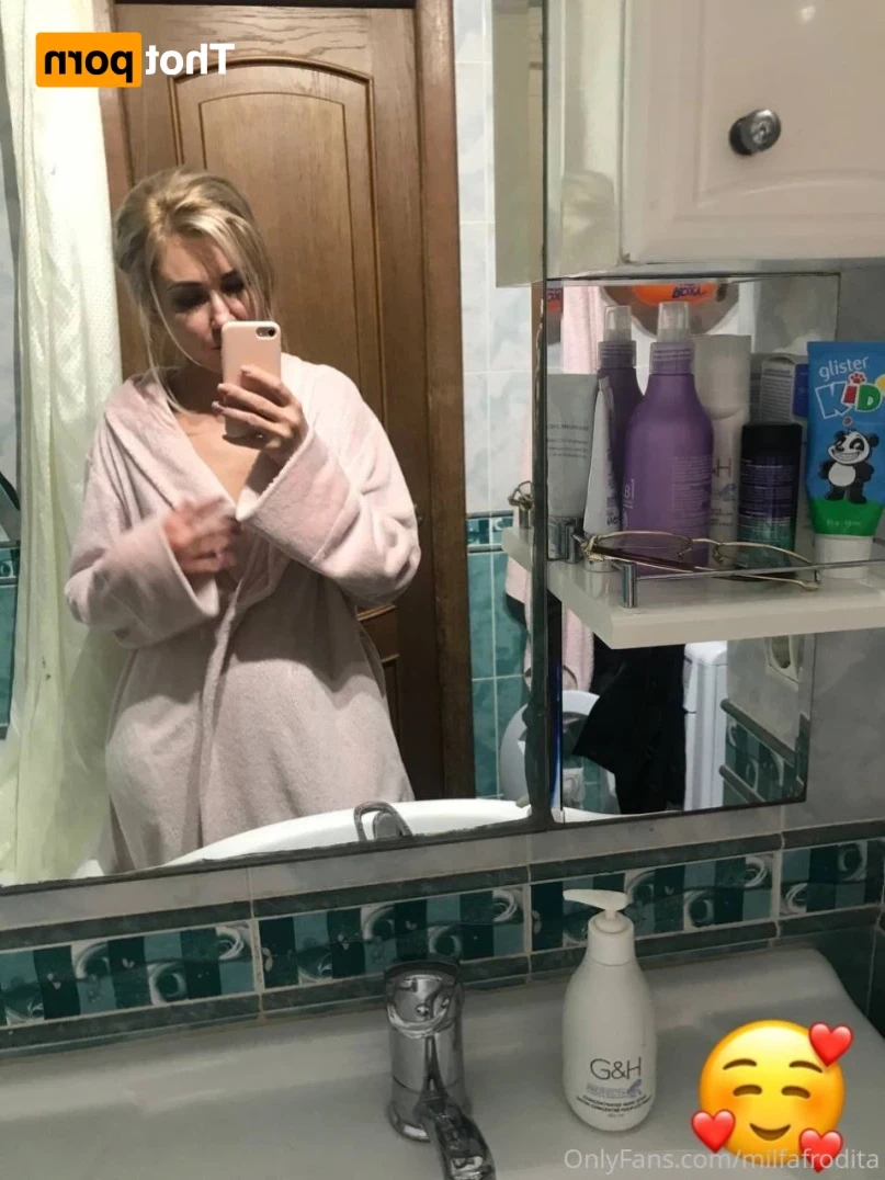 Afrodita [ miilf_afrodita ] Onlyfans leaked photo 13487434 on Hotleaks.tv
