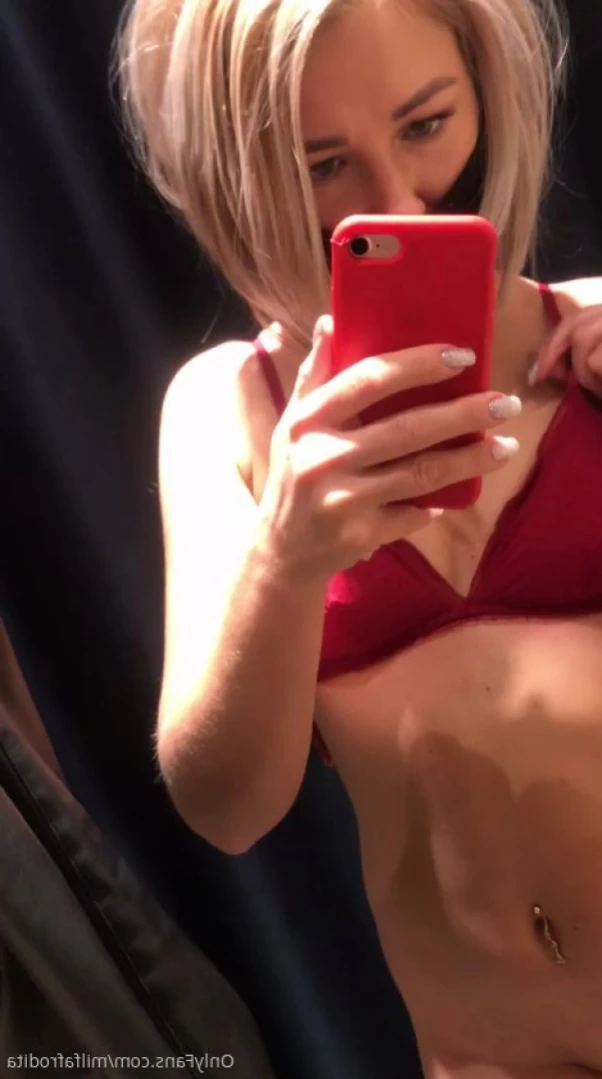 Afrodita [ miilf_afrodita ] Onlyfans leaked photo 15643888 on Hotleaks.tv