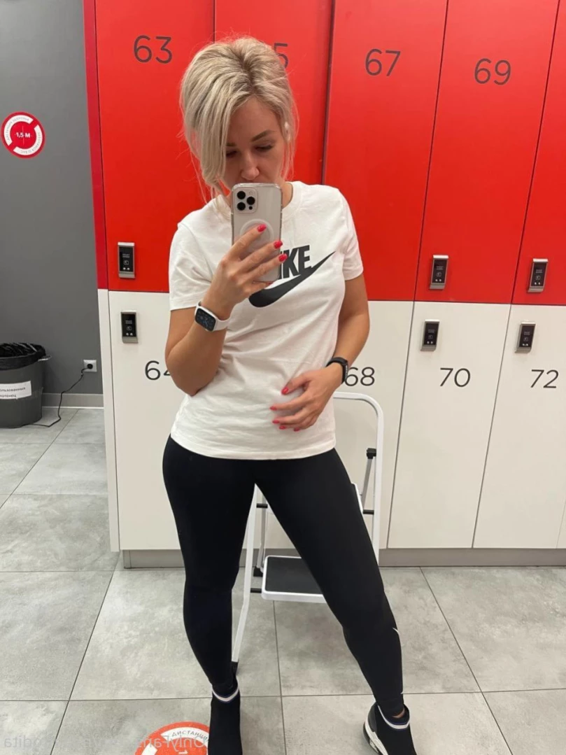 Afrodita [ miilf_afrodita ] Onlyfans leaked photo 15654698 on Hotleaks.tv
