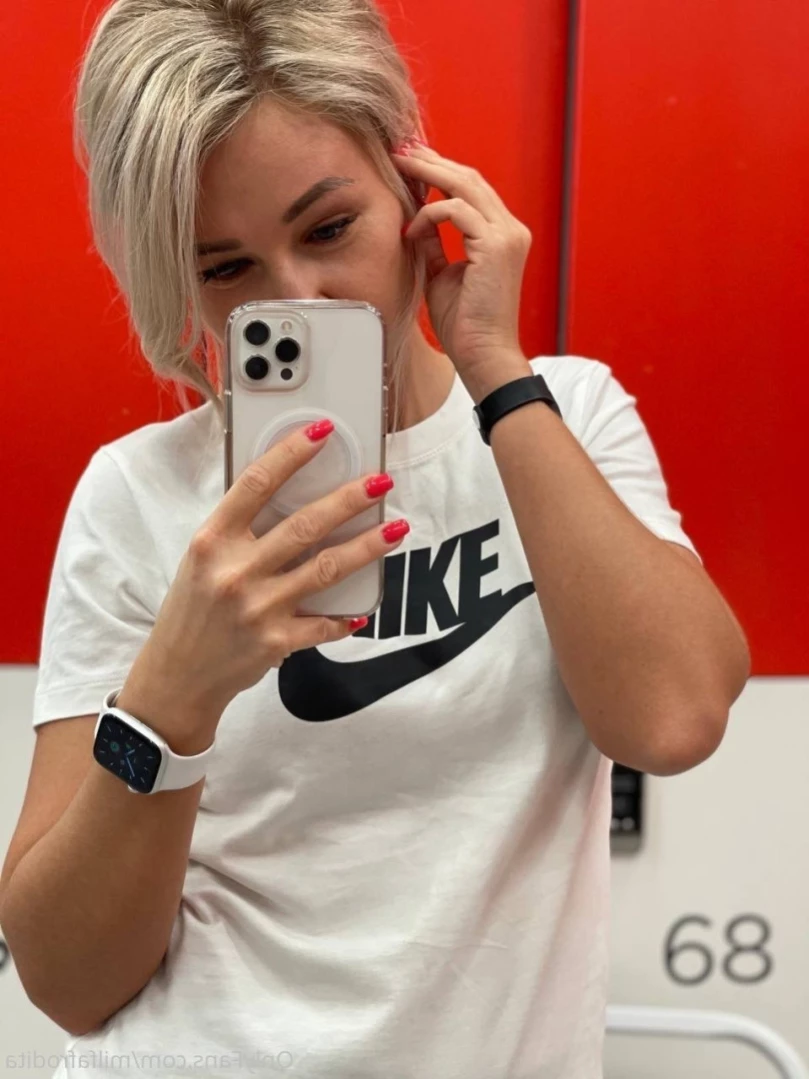 Afrodita [ miilf_afrodita ] Onlyfans leaked photo 16217014 on Hotleaks.tv
