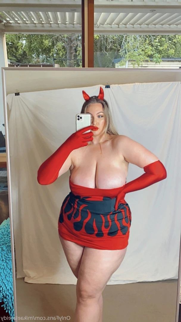 ____mkay [ mikaelareidy ] Onlyfans leaked photo 9115913 on Hotleaks.tv