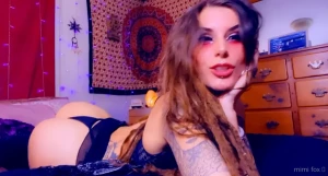 ᴄʀʏʙᴀʙʏ ᴍɪᴍɪ 𓁿 * • . ☁️ 𑁍 [ mimi_f0xxx ] Onlyfans leaked video 8051681 on Hotleaks.tv