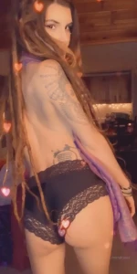 ᴄʀʏʙᴀʙʏ ᴍɪᴍɪ 𓁿 * • . ☁️ 𑁍 [ mimi_f0xxx ] Onlyfans leaked video 8051720 on Hotleaks.tv