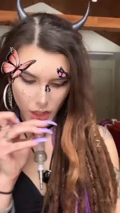 ᴄʀʏʙᴀʙʏ ᴍɪᴍɪ 𓁿 * • . ☁️ 𑁍 [ mimi_f0xxx ] Onlyfans leaked video 8052314 on Hotleaks.tv