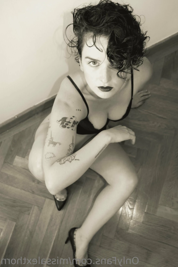 Alexandra Thorn [ missalexthorn ] Onlyfans leaked photo 10873100 on Hotleaks.tv