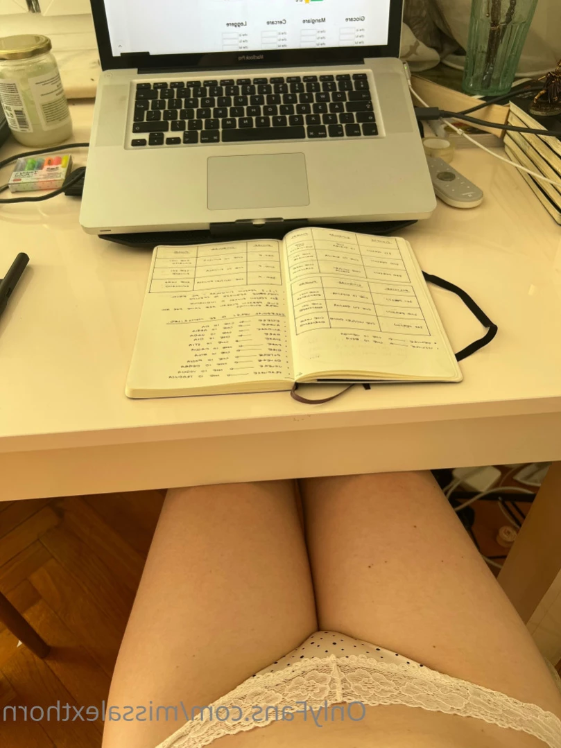 Alexandra Thorn [ missalexthorn ] Onlyfans leaked photo 10889898 on Hotleaks.tv