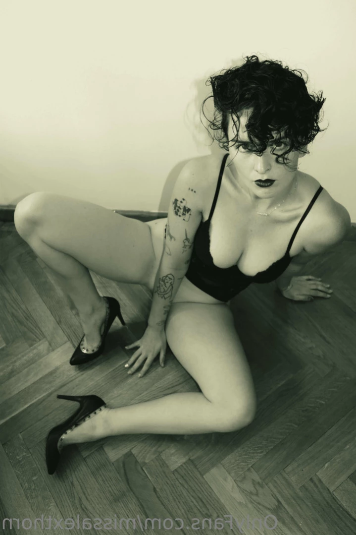 Alexandra Thorn [ missalexthorn ] Onlyfans leaked photo 11980633 on Hotleaks.tv