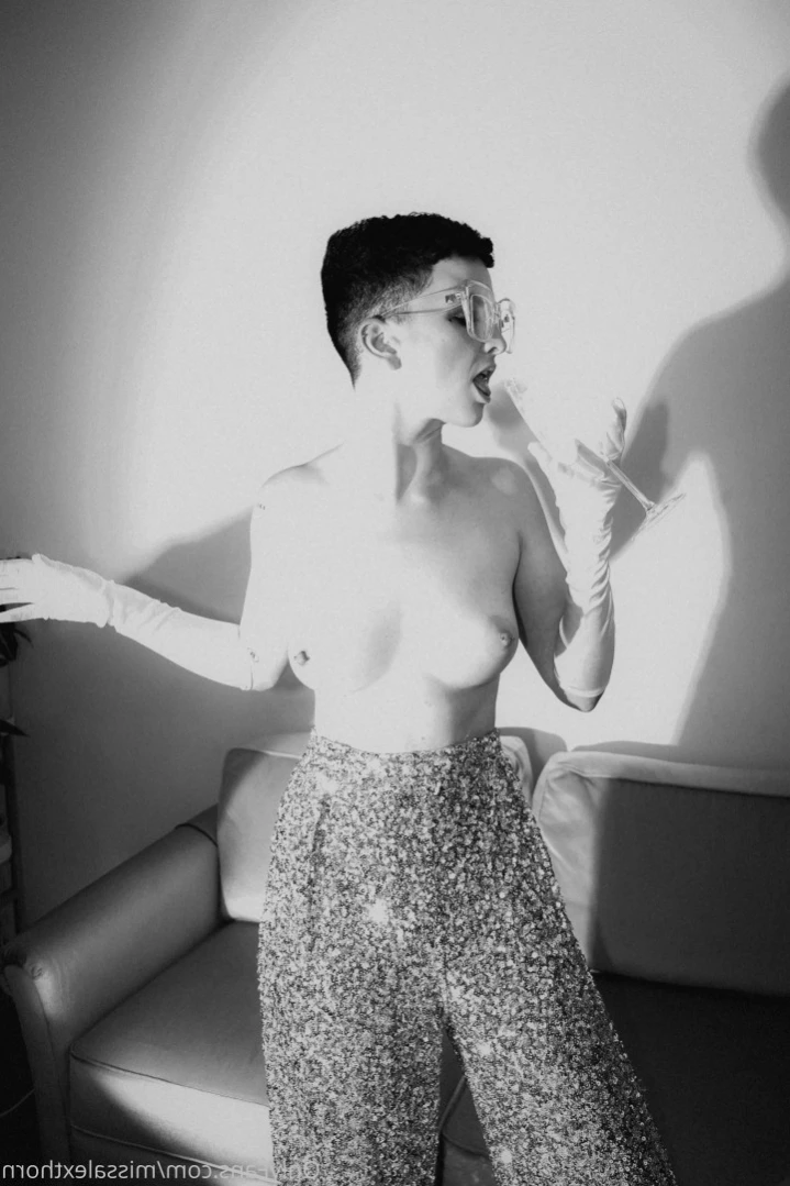 Alexandra Thorn [ missalexthorn ] Onlyfans leaked photo 12855404 on Hotleaks.tv