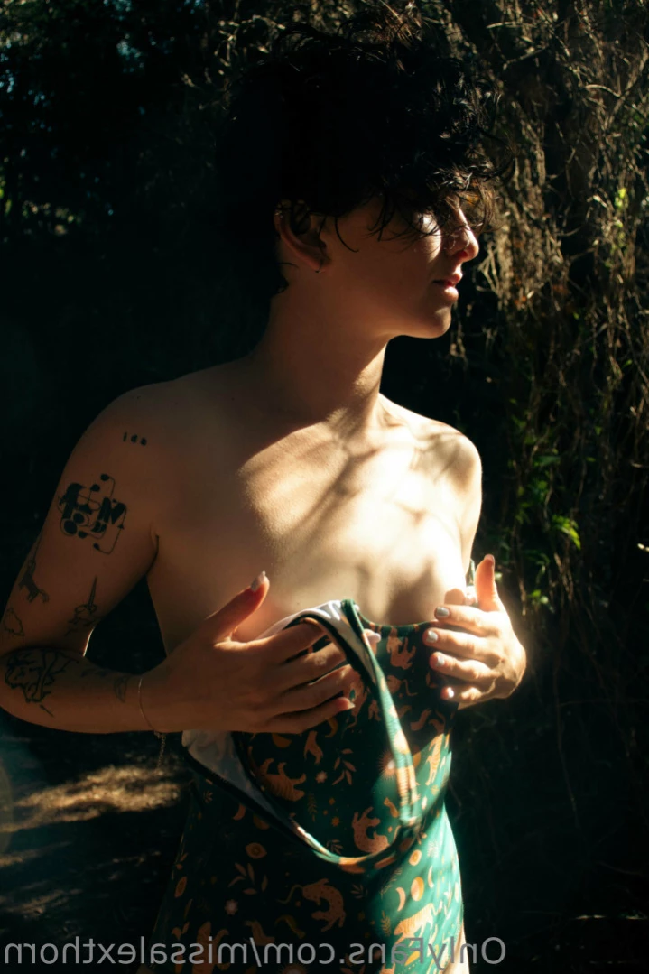 Alexandra Thorn [ missalexthorn ] Onlyfans leaked photo 13361504 on Hotleaks.tv