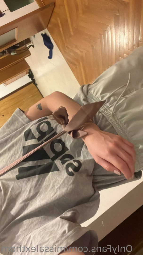 Alexandra Thorn [ missalexthorn ] Onlyfans leaked photo 13405236 on Hotleaks.tv