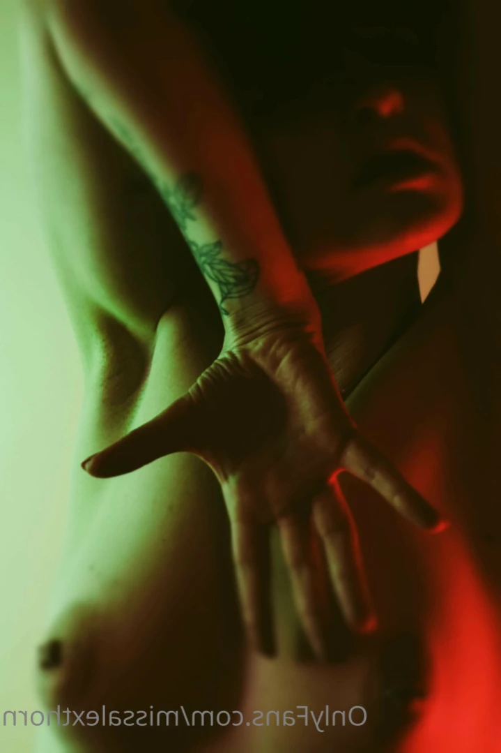 Alexandra Thorn [ missalexthorn ] Onlyfans leaked photo 13405916 on Hotleaks.tv