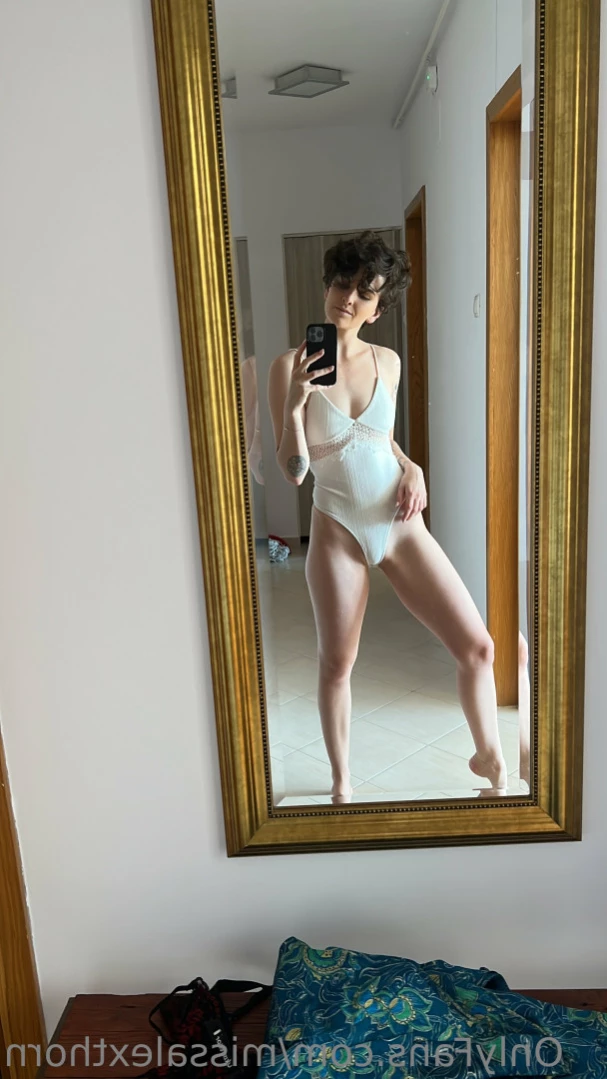 Alexandra Thorn [ missalexthorn ] Onlyfans leaked photo 13406289 on Hotleaks.tv