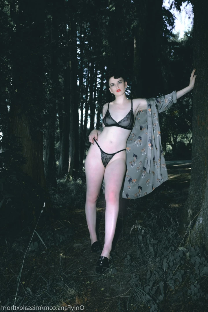Alexandra Thorn [ missalexthorn ] Onlyfans leaked photo 13416062 on Hotleaks.tv