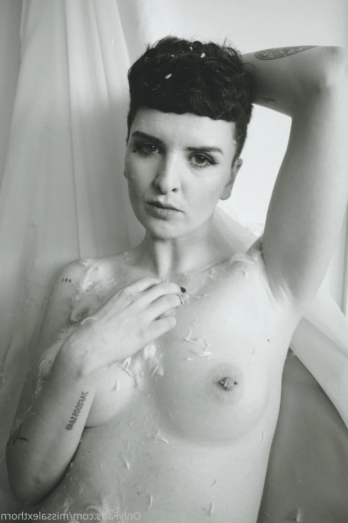 Alexandra Thorn [ missalexthorn ] Onlyfans leaked photo 13417031 on Hotleaks.tv