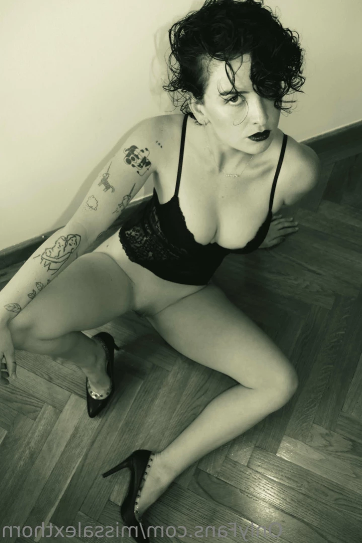 Alexandra Thorn [ missalexthorn ] Onlyfans leaked photo 13417197 on Hotleaks.tv