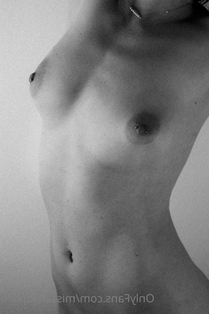 Alexandra Thorn [ missalexthorn ] Onlyfans leaked photo 13418185 on Hotleaks.tv