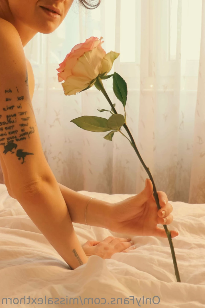 Alexandra Thorn [ missalexthorn ] Onlyfans leaked photo 13423569 on Hotleaks.tv