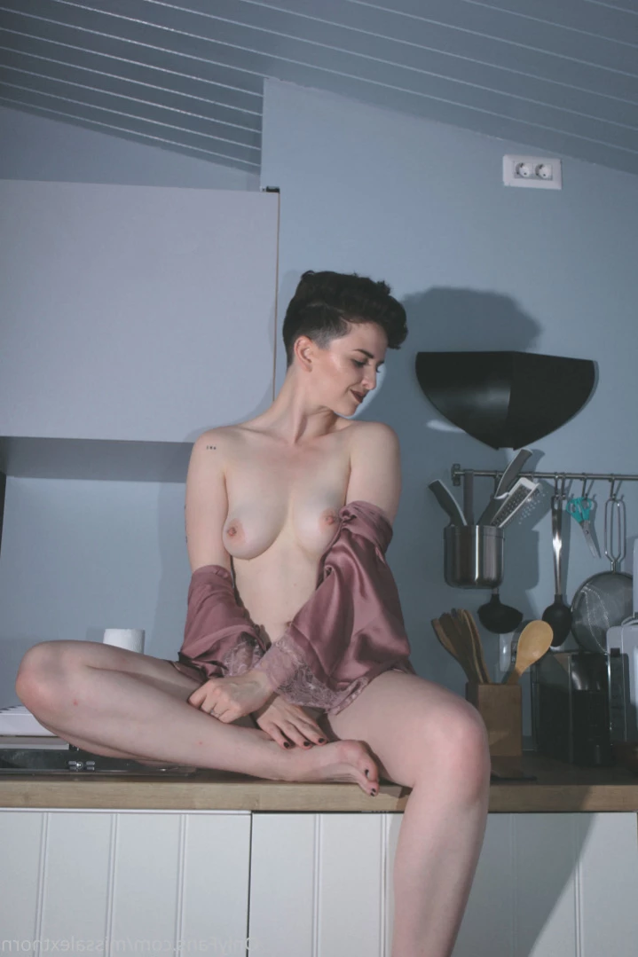 Alexandra Thorn [ missalexthorn ] Onlyfans leaked photo 13426294 on Hotleaks.tv